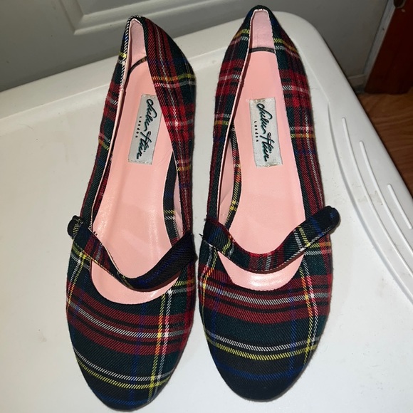 Lulu Hun London Shoes - Lulu Hun London plaid/ Velcro Mary Jane shoes sz 7